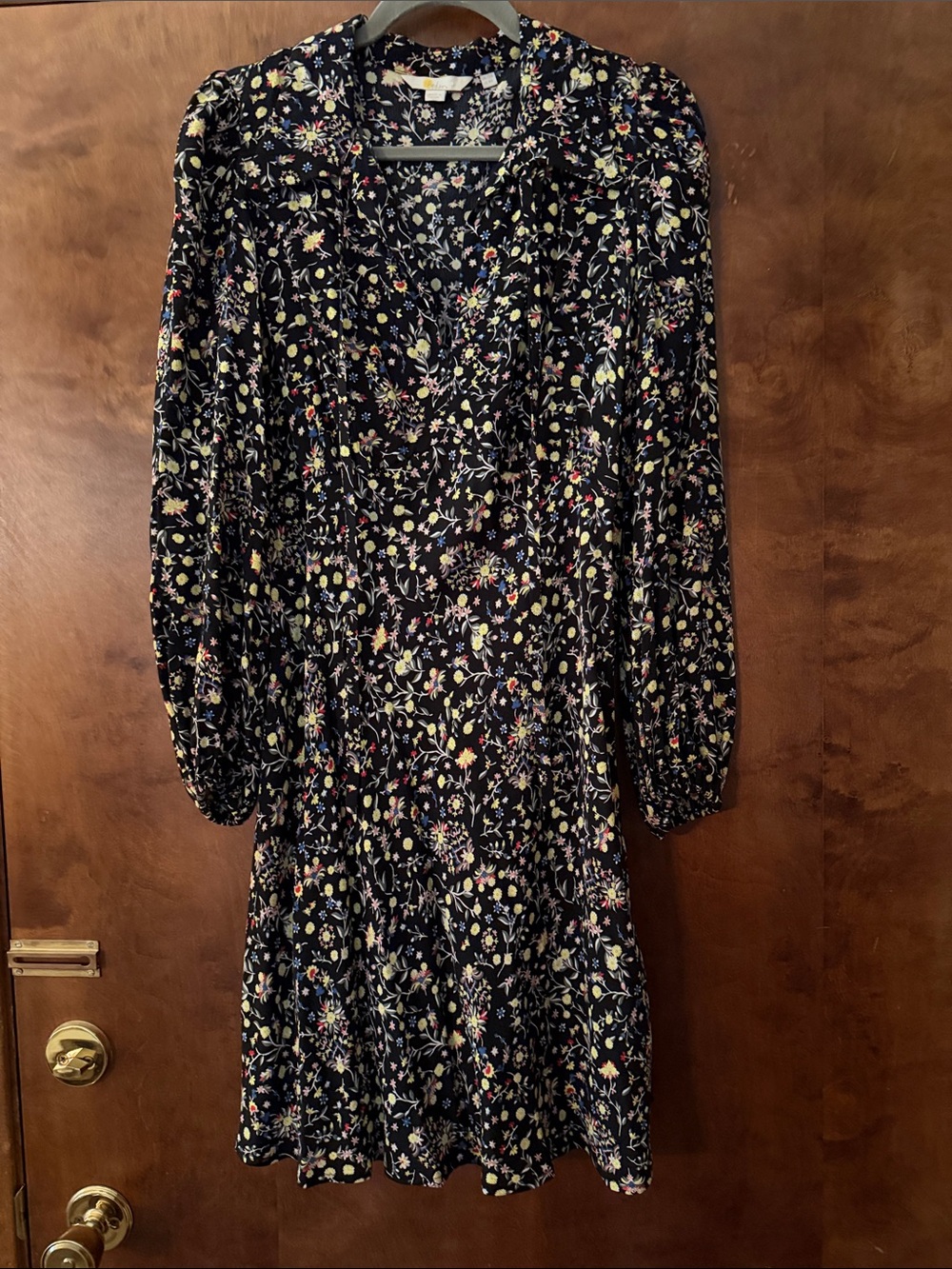 Boden Black Floral Long-Sleeve V-Neck Mini Dress